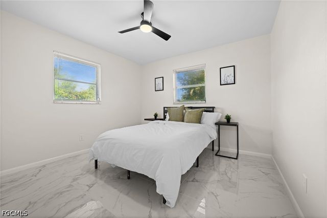 1614 NE 6th TER, Cape Coral, FL 33909