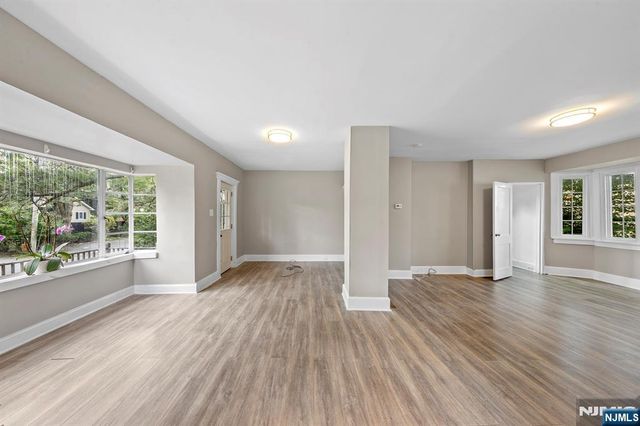 56 E Madison Avenue, Cresskill, NJ 07626