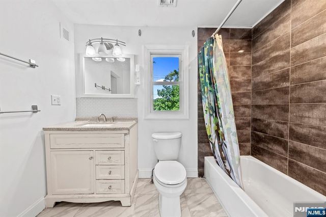 56 E Madison Avenue, Cresskill, NJ 07626