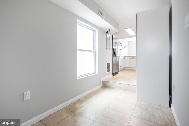 1945 NICHOLAS ST, Philadelphia, PA 19121