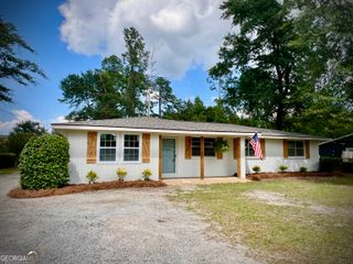 1415 Peach Street, Dublin, GA 31021