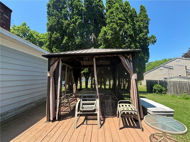 2893 Cold Springs Road, Lysander, NY 13027