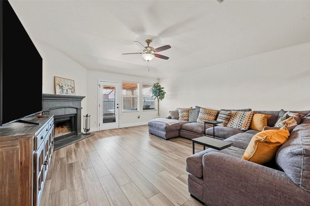 534 Harding Lane, Lavon, TX 75166