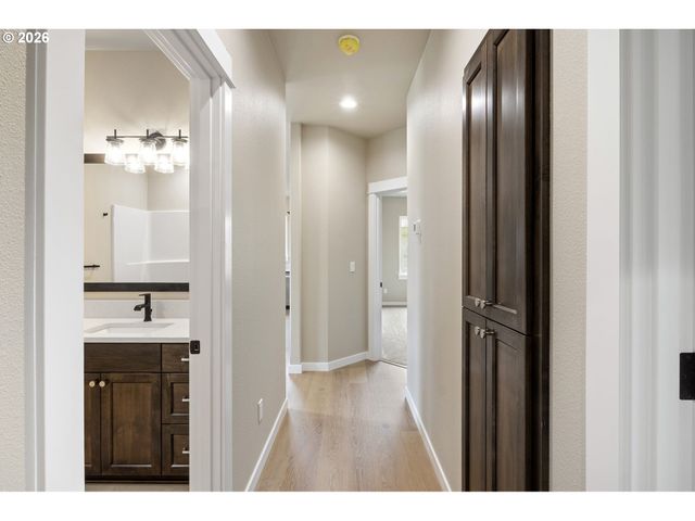 941 SAND PINES Ave, Sutherlin, OR 97479