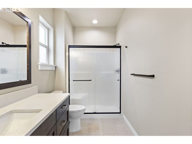 941 SAND PINES Ave, Sutherlin, OR 97479