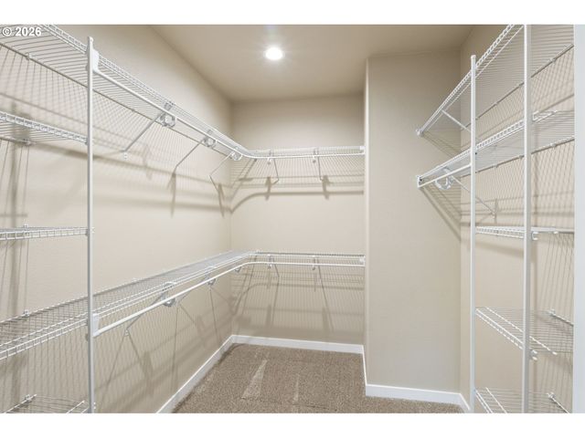 941 SAND PINES Ave, Sutherlin, OR 97479