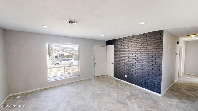 4033 N Fran Drive, Silver City, NM 88061