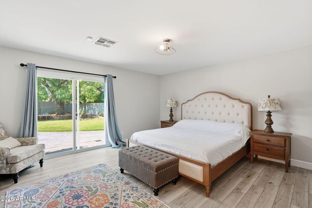 5815 E CAMPO BELLO Drive, Scottsdale, AZ 85254