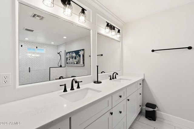 5815 E CAMPO BELLO Drive, Scottsdale, AZ 85254