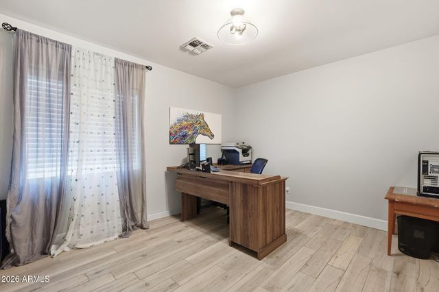 5815 E CAMPO BELLO Drive, Scottsdale, AZ 85254