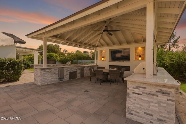 5815 E CAMPO BELLO Drive, Scottsdale, AZ 85254