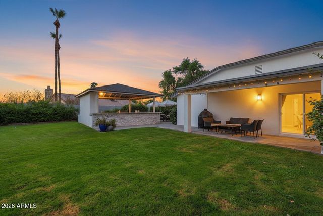5815 E CAMPO BELLO Drive, Scottsdale, AZ 85254