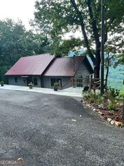 910 Foot Hills Drive, Cleveland, GA 30528