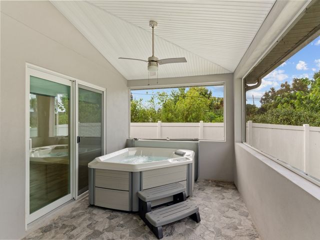 525 Fleming Street, Sebastian, FL 32958