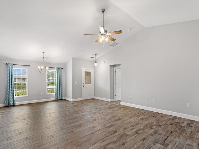 525 Fleming Street, Sebastian, FL 32958