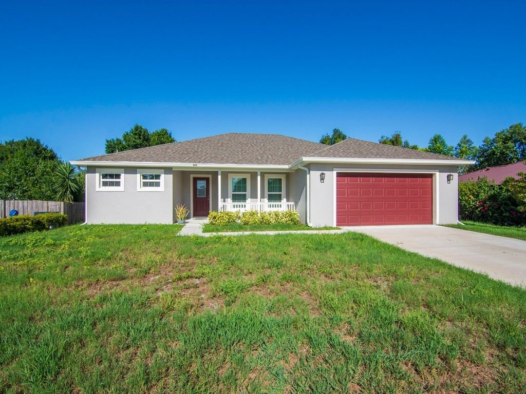 525 Fleming Street, Sebastian, FL 32958