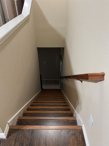 1803 E Branch Hollow Drive, Carrollton, TX 75007