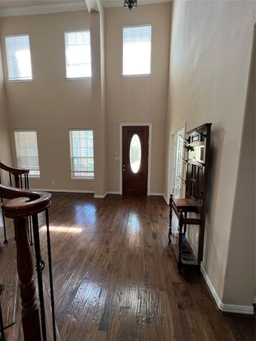 1803 E Branch Hollow Drive, Carrollton, TX 75007