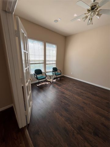 1803 E Branch Hollow Drive, Carrollton, TX 75007