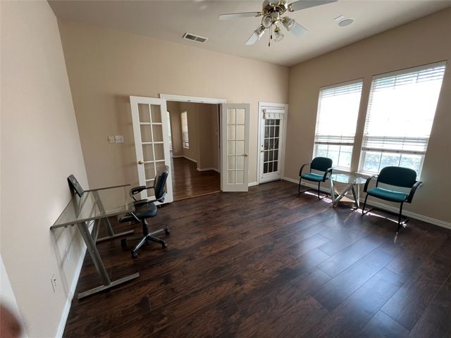 1803 E Branch Hollow Drive, Carrollton, TX 75007