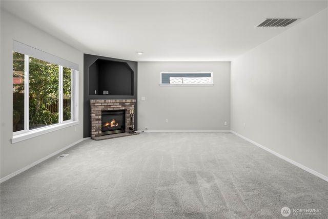 27610 239th Place SE, Maple Valley, WA 98038