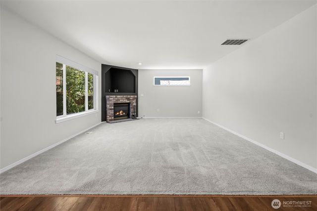 27610 239th Place SE, Maple Valley, WA 98038