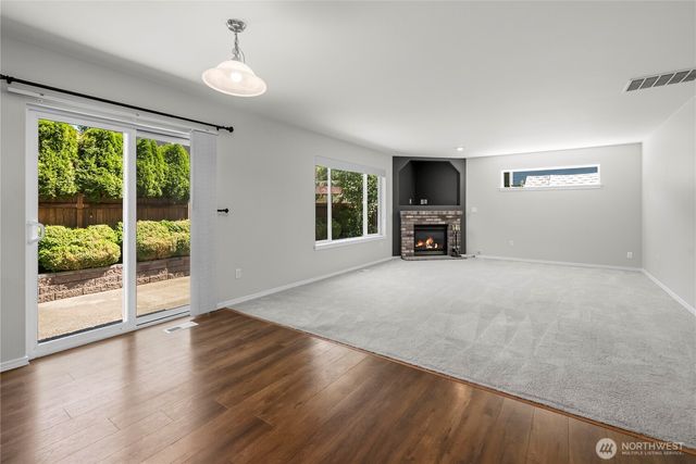 27610 239th Place SE, Maple Valley, WA 98038