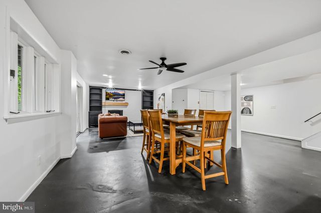 646 WOODVIEW DR, Hockessin, DE 19707