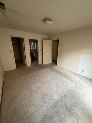 536 Capistrano Dr, Modesto, CA 95354