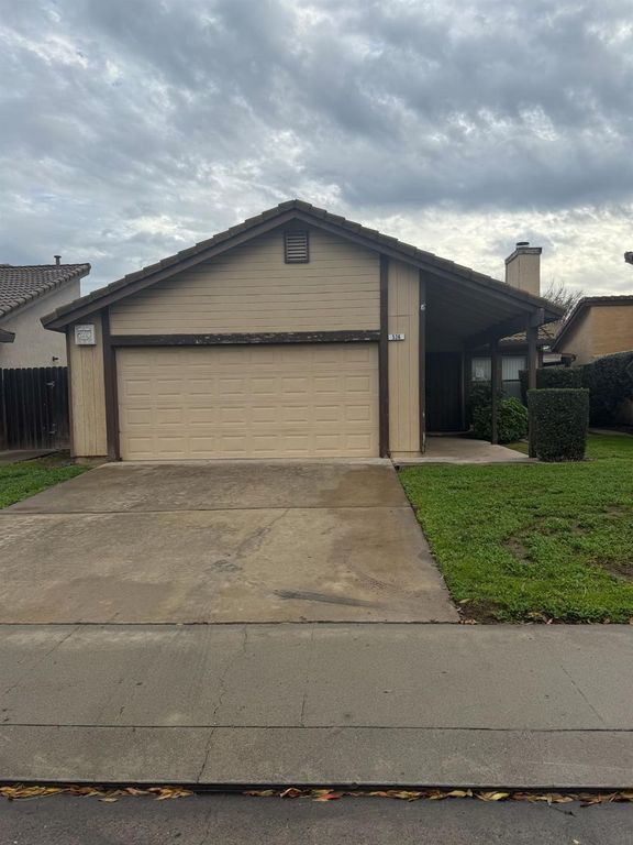 536 Capistrano Dr, Modesto, CA 95354