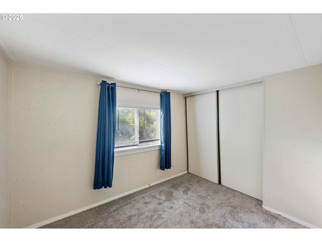 504 PUERTO VISTA Dr, Coos Bay, OR 97420