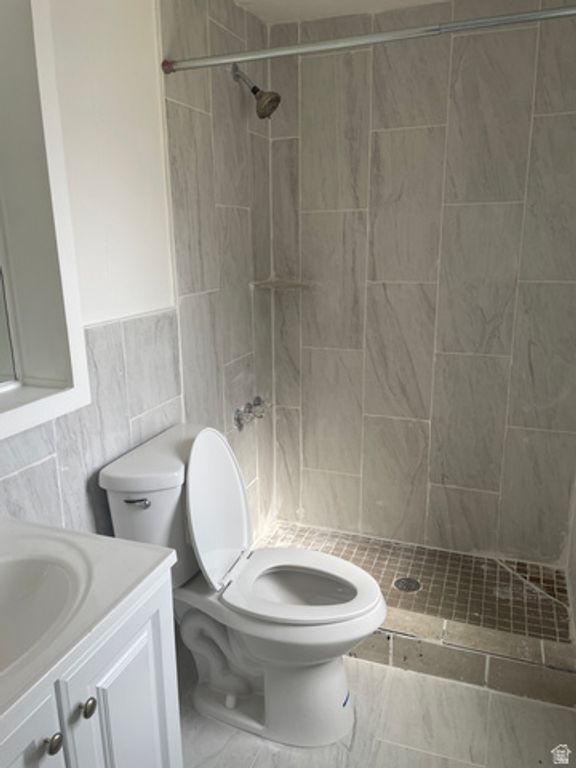Image 4 of property listing at 1350 W 300 N #38, Clearfield, UT 84015