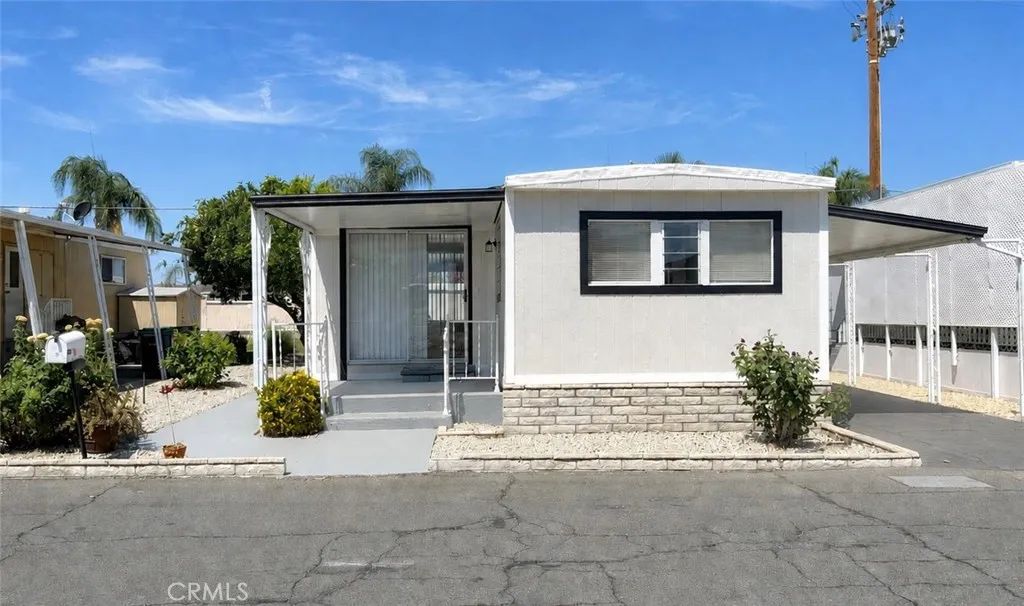 880 Lake North 3, Hemet, CA 92544