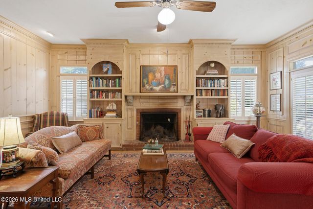 134 Brae Burn Drive, Jackson, MS 39211