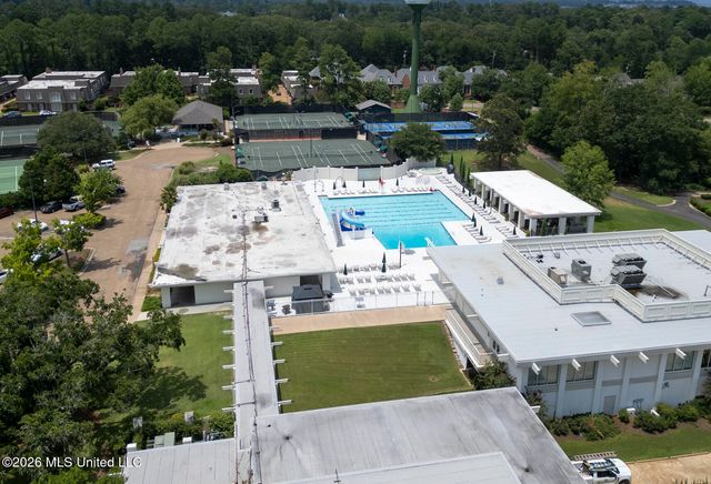 134 Brae Burn Drive, Jackson, MS 39211