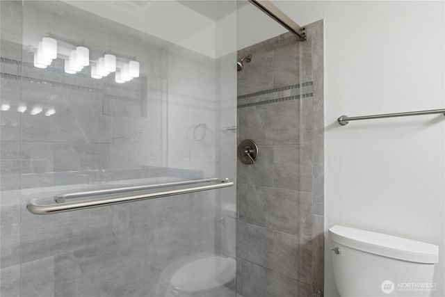 2300 NE 79th Avenue, Vancouver, WA 98664
