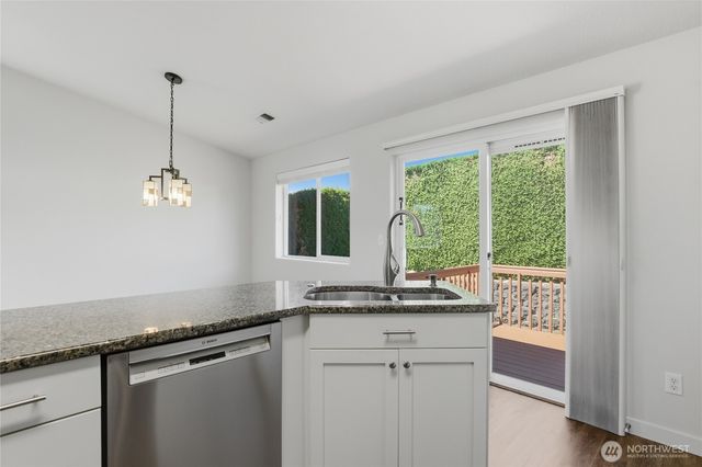 2300 NE 79th Avenue, Vancouver, WA 98664
