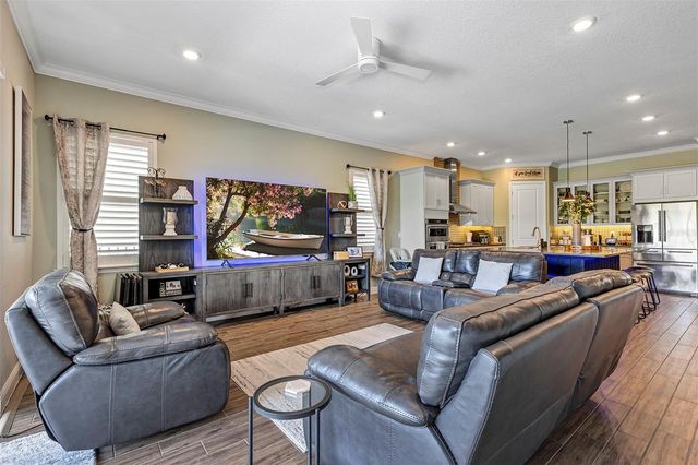 16136 VOLTERRA POINT, Bella Collina, FL 34756