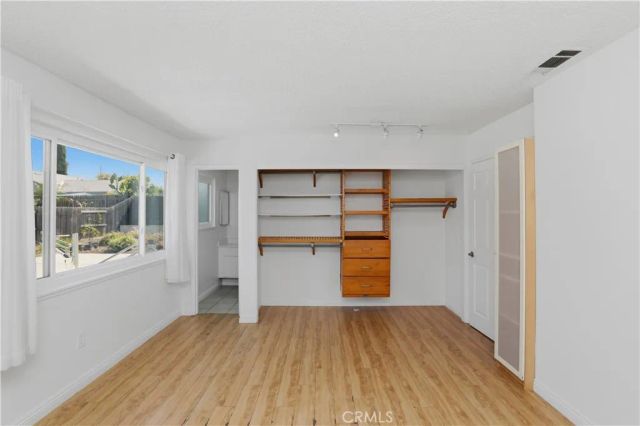 2097 Santa Barbara, Corona, CA 92882