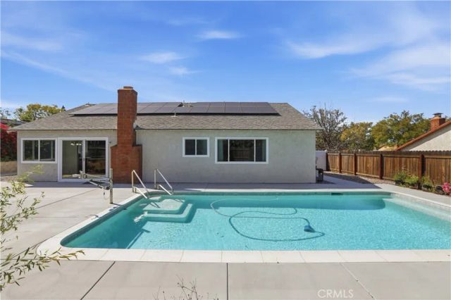 2097 Santa Barbara, Corona, CA 92882