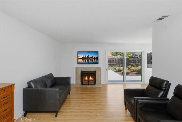 2097 Santa Barbara, Corona, CA 92882