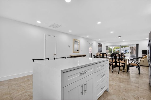 5093 Privet Place A, Delray Beach, FL 33484