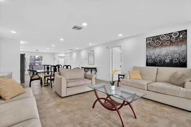 5093 Privet Place A, Delray Beach, FL 33484