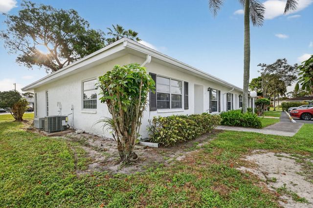 5093 Privet Place A, Delray Beach, FL 33484