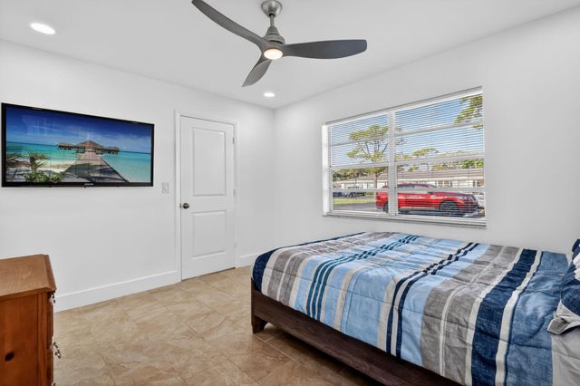 5093 Privet Place A, Delray Beach, FL 33484