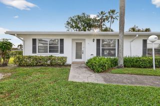 5093 Privet Place A, Delray Beach, FL 33484