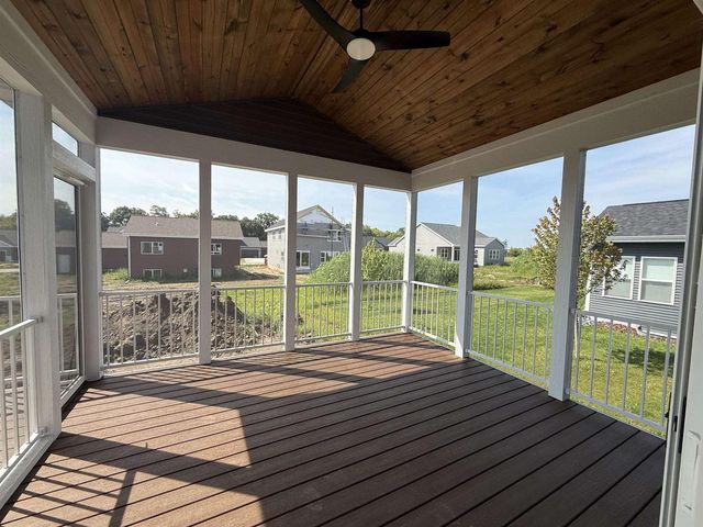 4074 Whistle Rock Circle, Deforest, WI 53532
