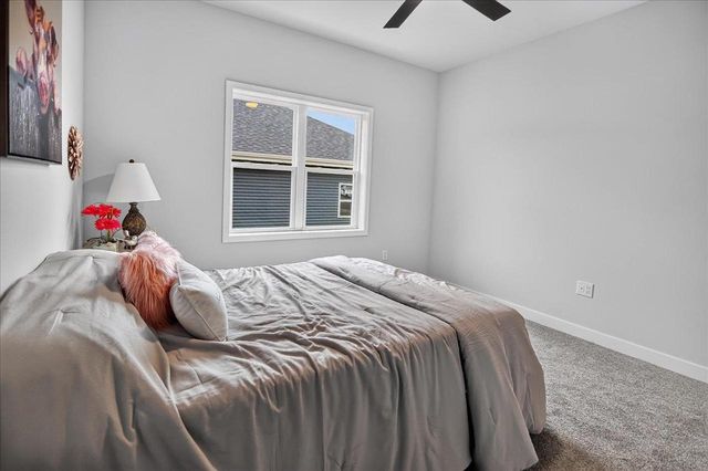 4074 Whistle Rock Circle, Deforest, WI 53532