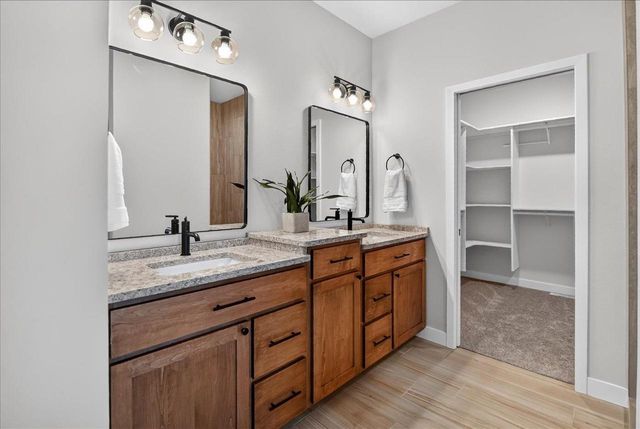 4074 Whistle Rock Circle, Deforest, WI 53532