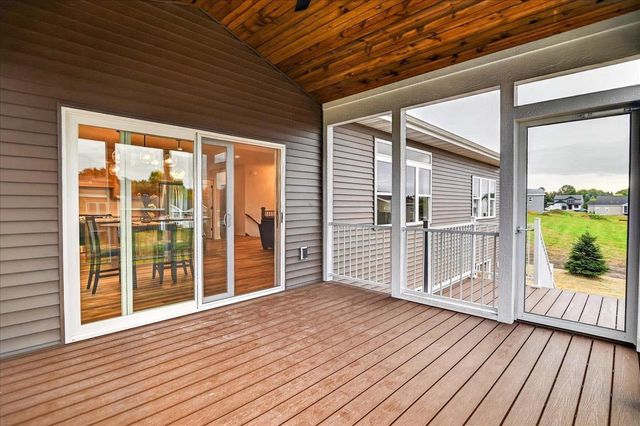 4074 Whistle Rock Circle, Deforest, WI 53532
